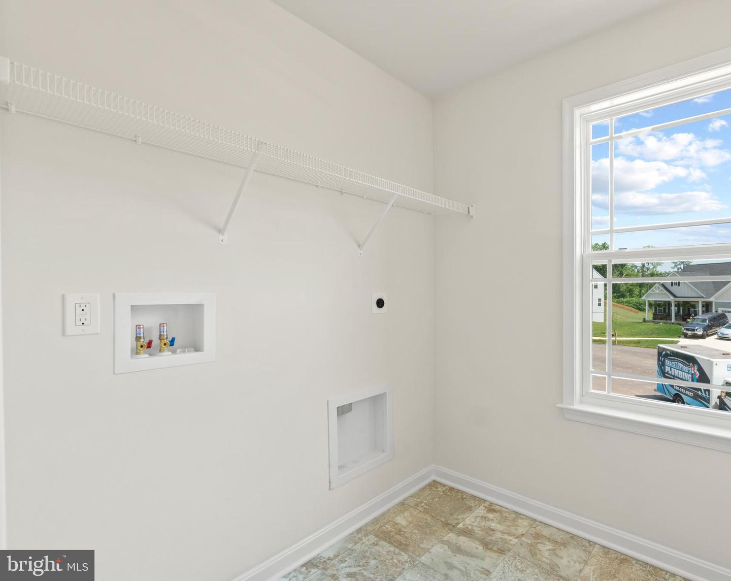 13 Bel Plains DRIVE