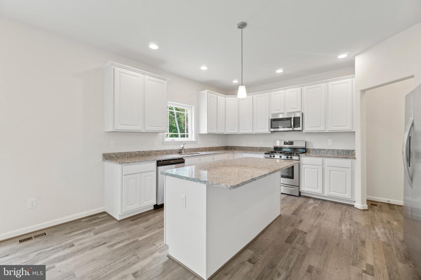 13 Bel Plains DRIVE