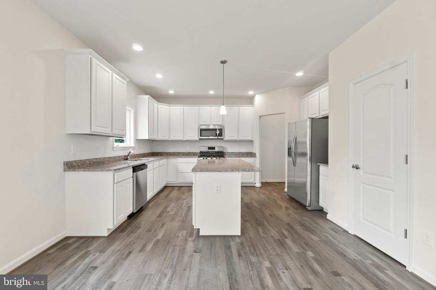 13 Bel Plains DRIVE