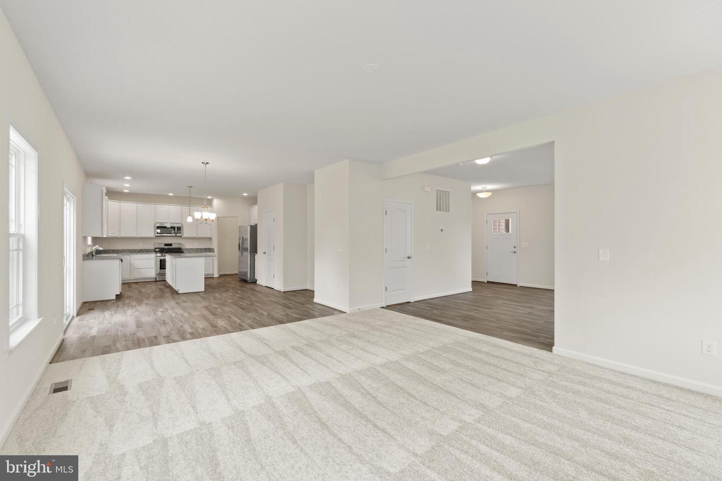 13 Bel Plains DRIVE