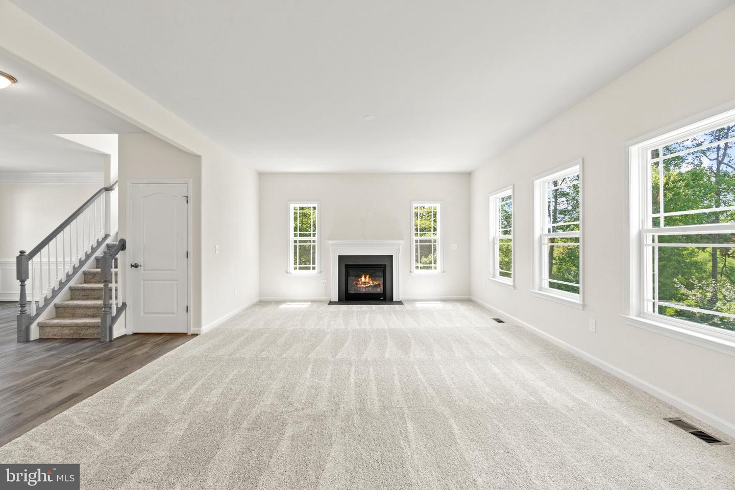 13 Bel Plains DRIVE