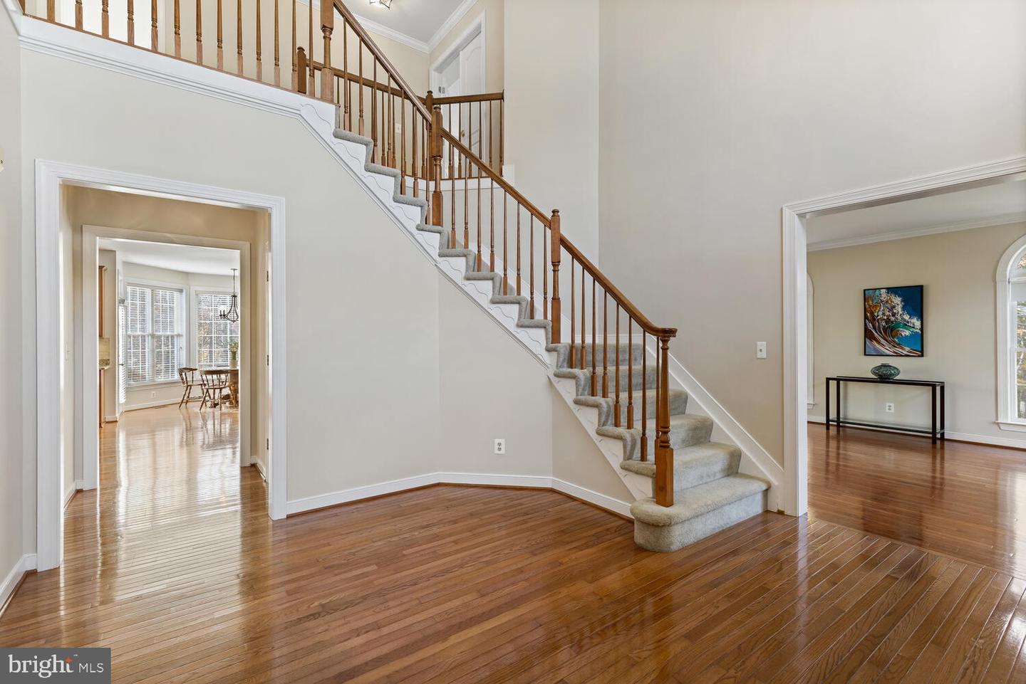 43 Lightfoot DRIVE