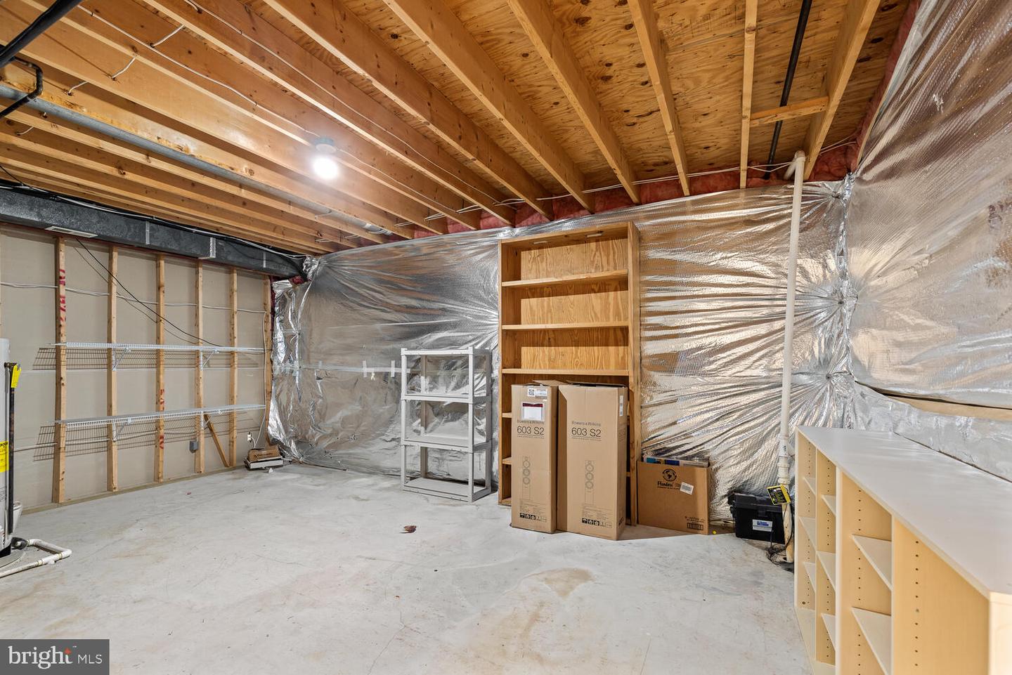 43 Lightfoot DRIVE