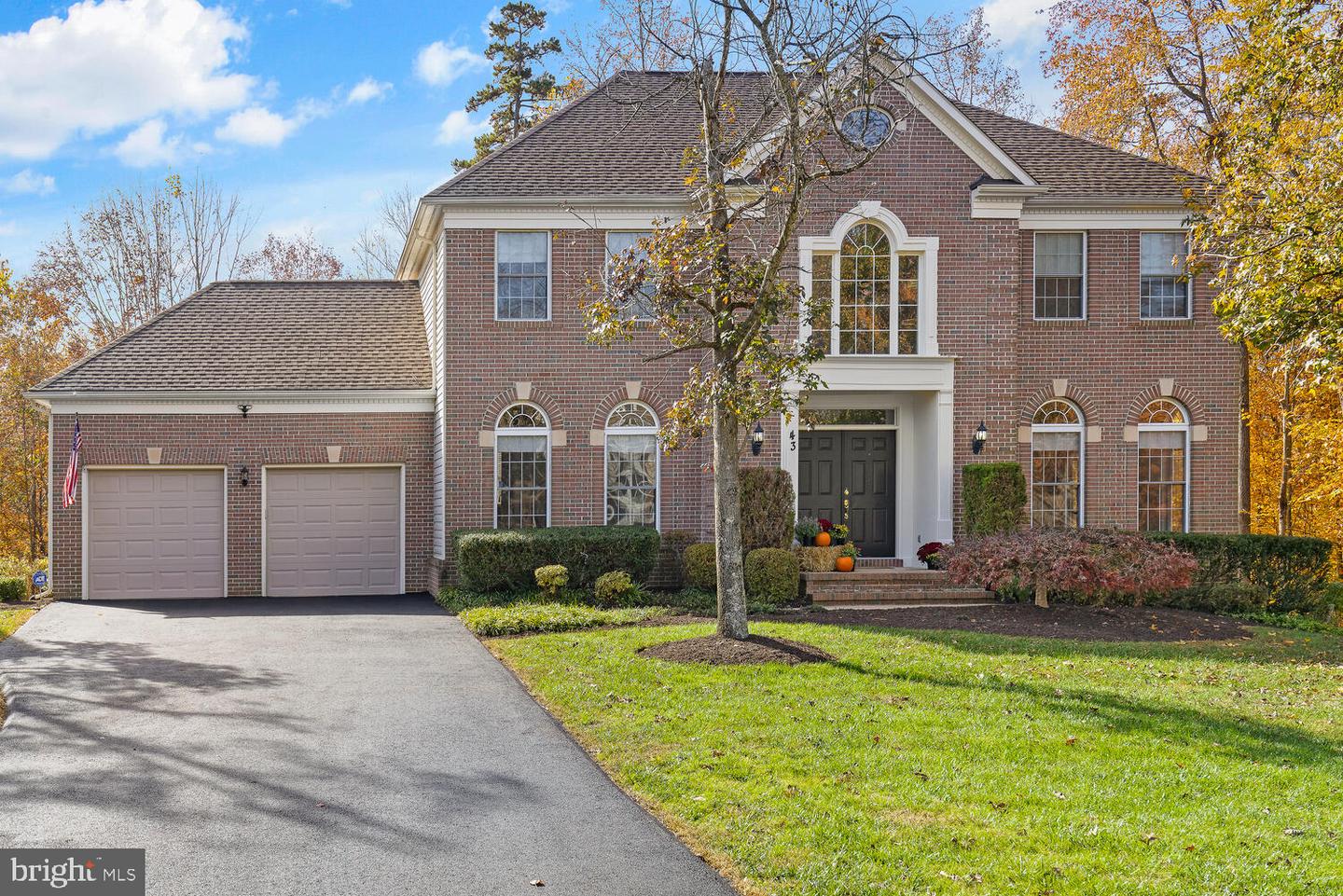 43 Lightfoot DRIVE