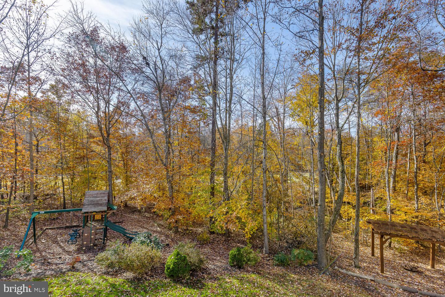 43 Lightfoot DRIVE