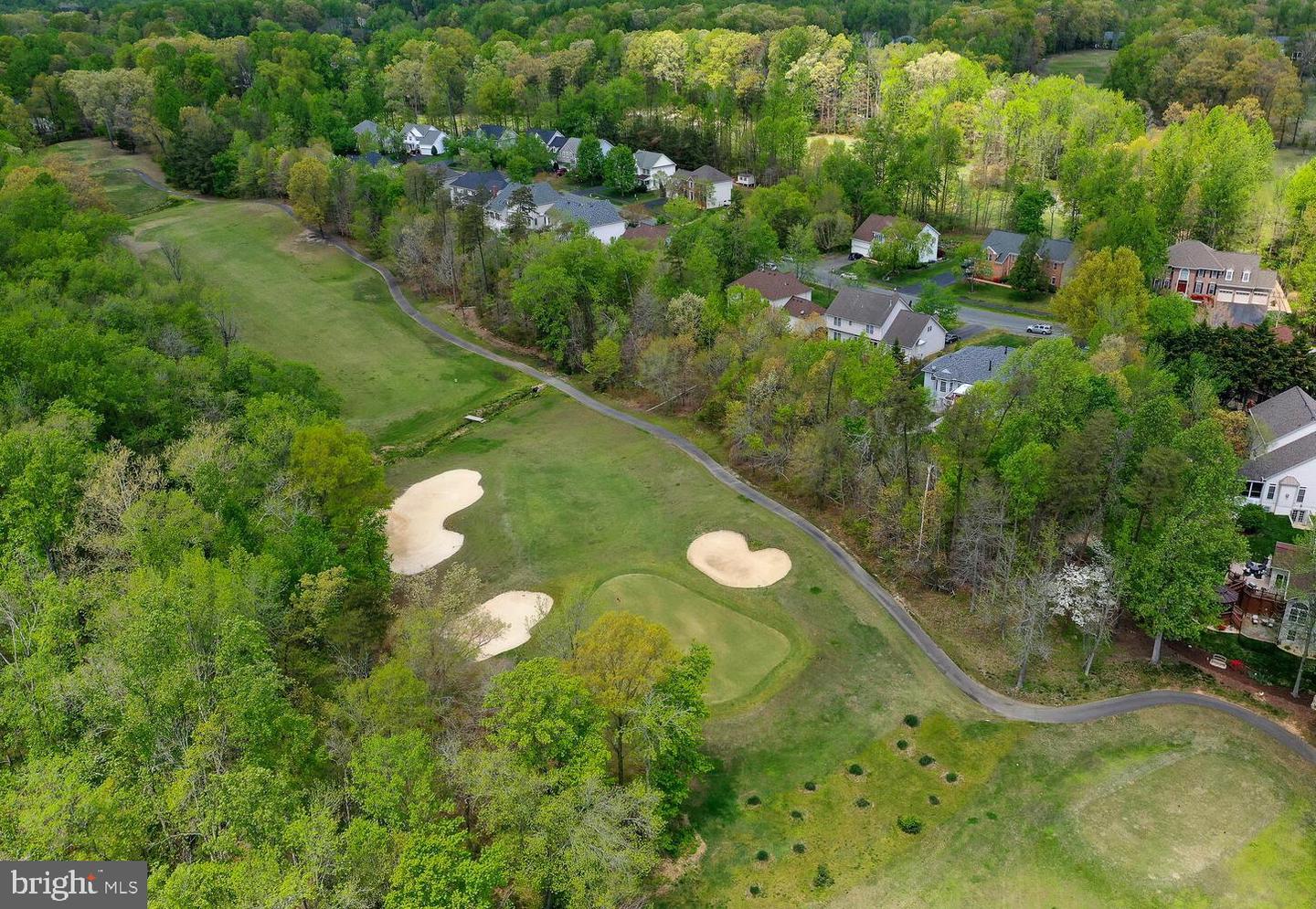 43 Lightfoot DRIVE