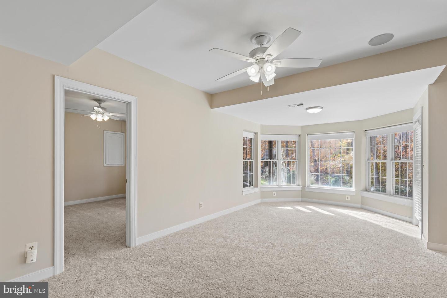 43 Lightfoot DRIVE