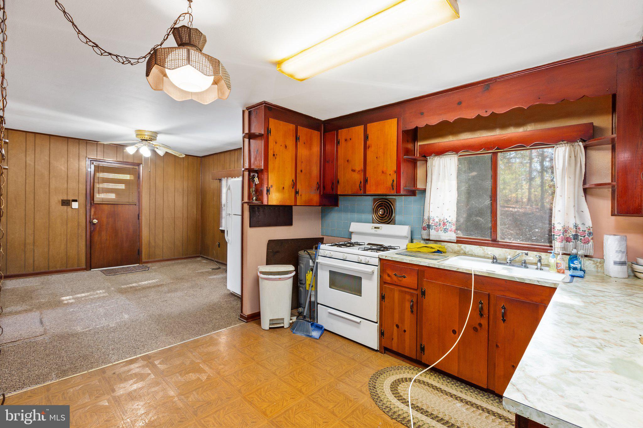 258 Belle Plains ROAD