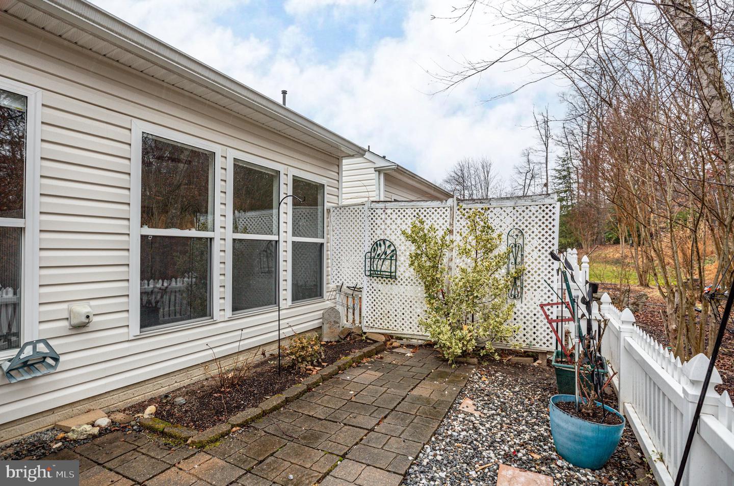 14 Norwood LANE