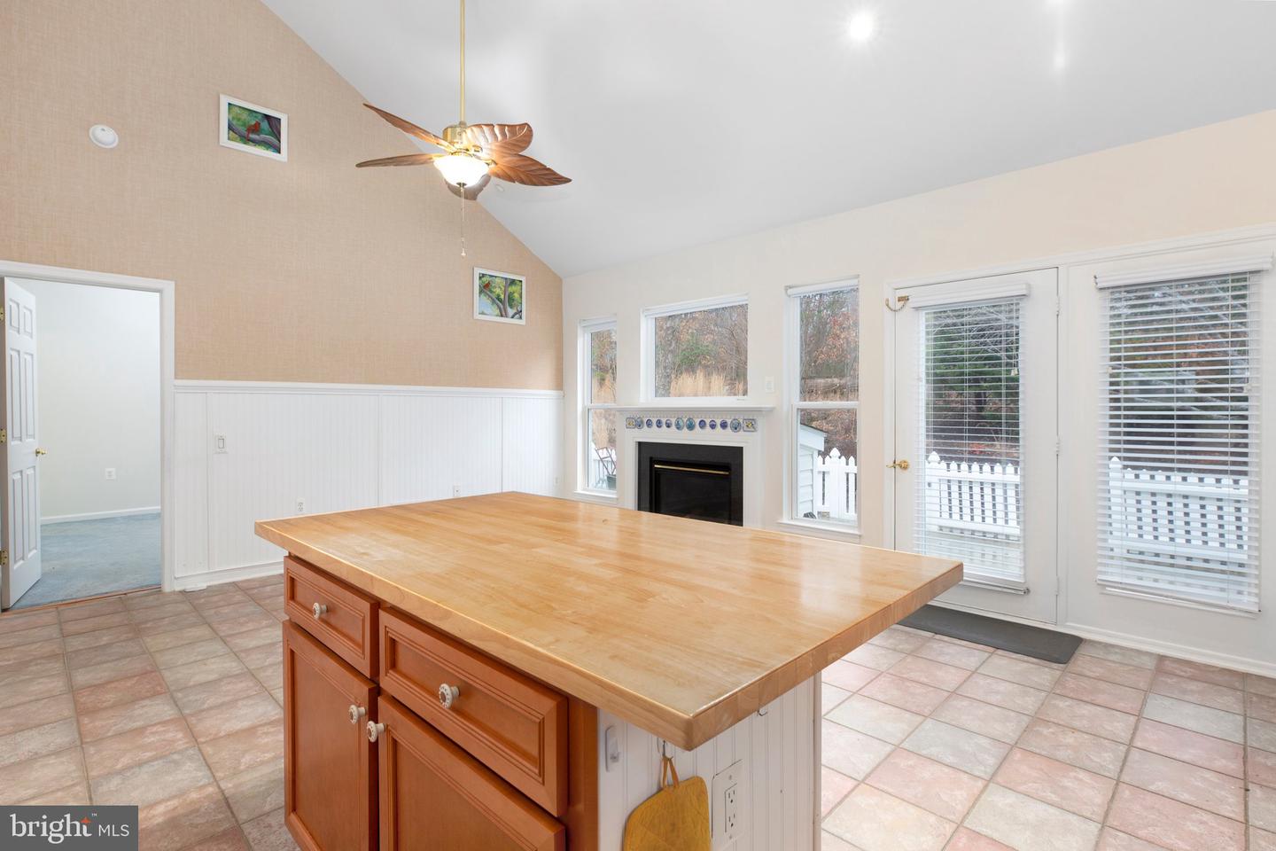 14 Norwood LANE