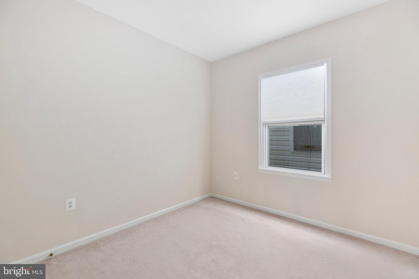 14 Norwood LANE