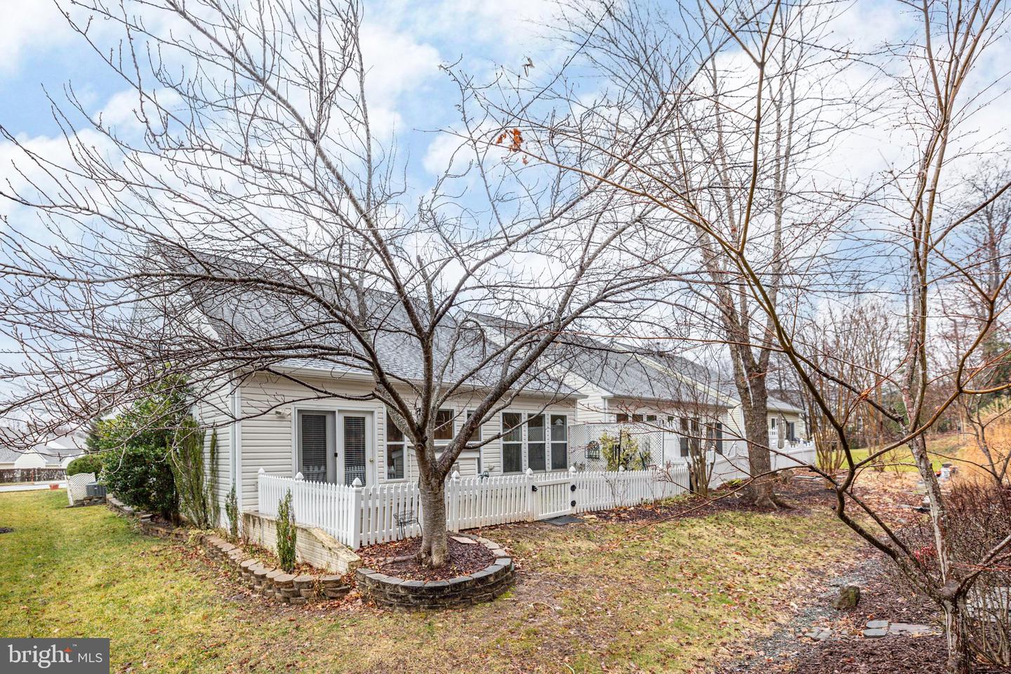 14 Norwood LANE