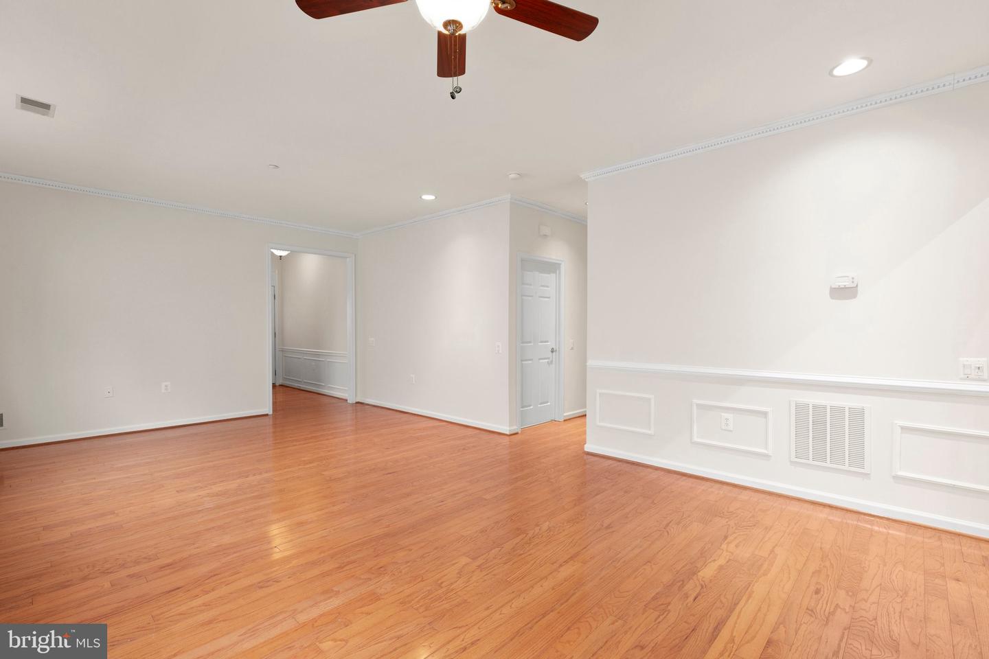 14 Norwood LANE