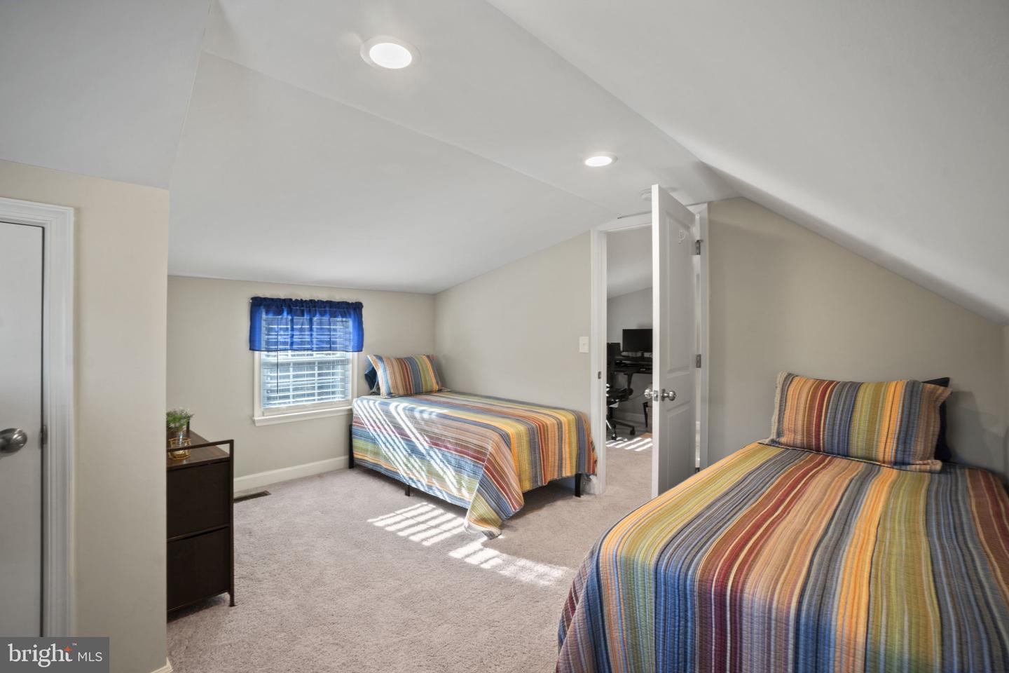 286 Colebrook ROAD