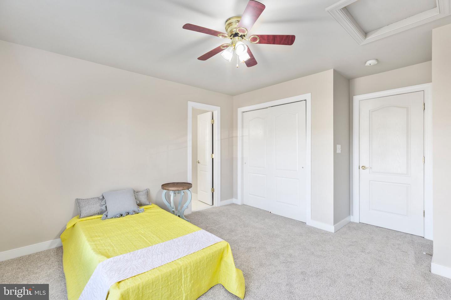 20 Hemming DRIVE