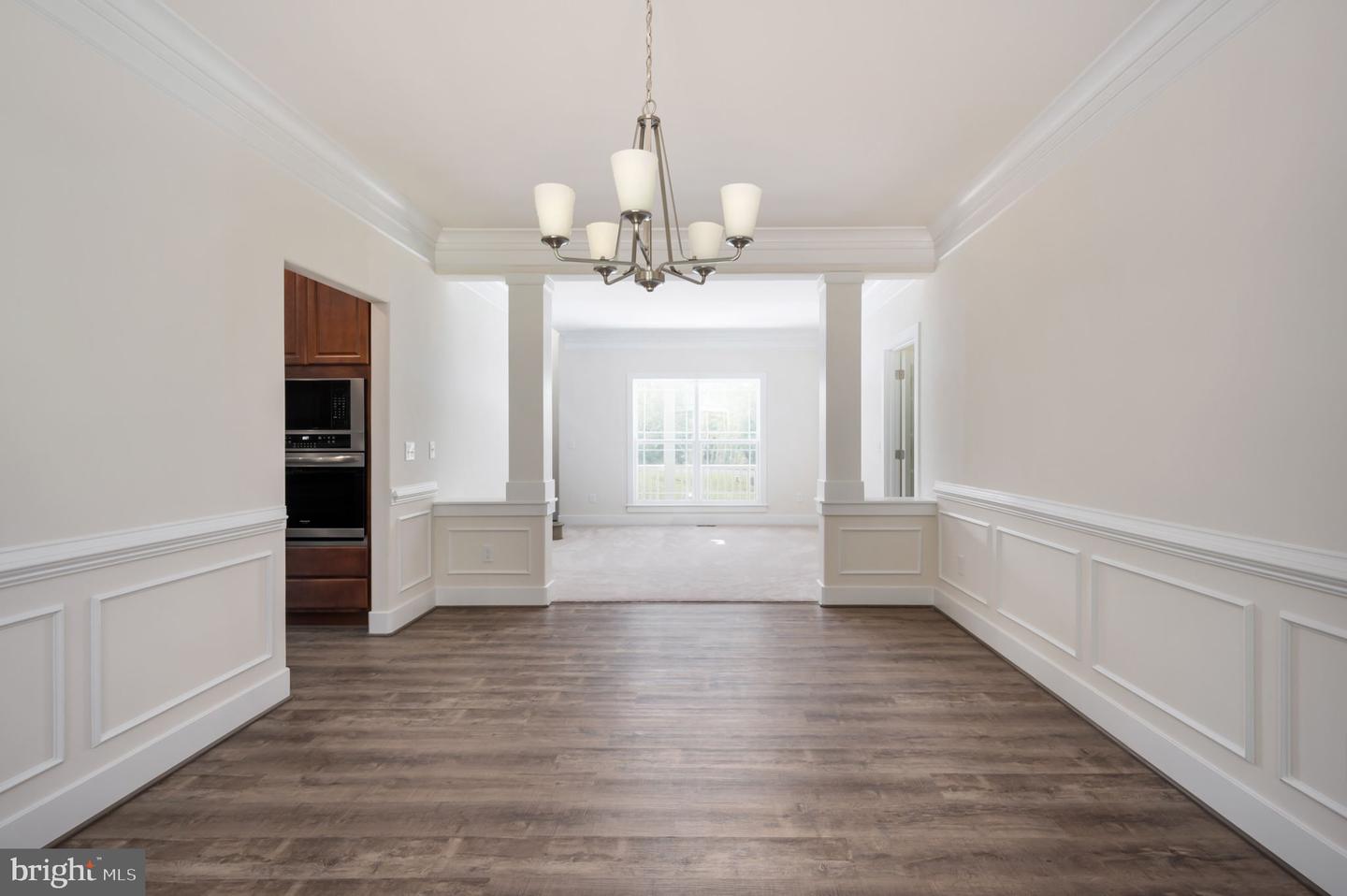175 Stillwater LANE