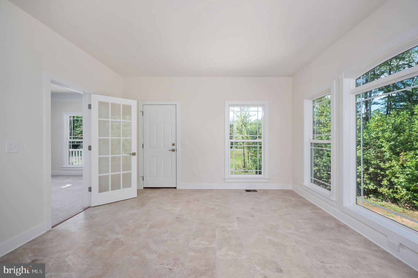 175 Stillwater LANE