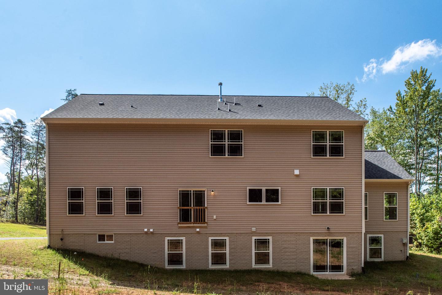 175 Stillwater LANE
