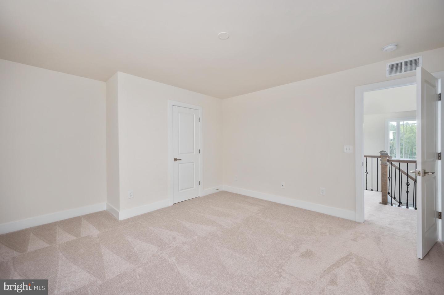 175 Stillwater LANE