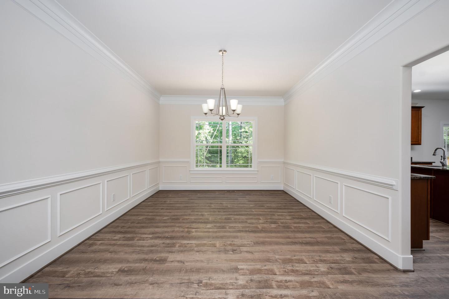 175 Stillwater LANE