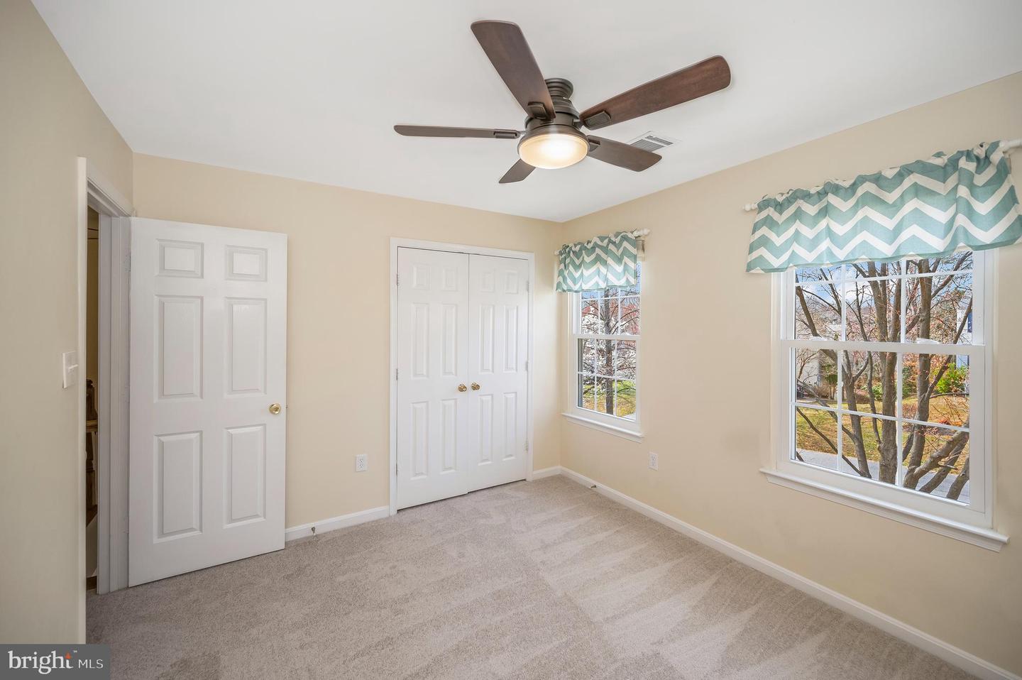 39 Westhampton COURT