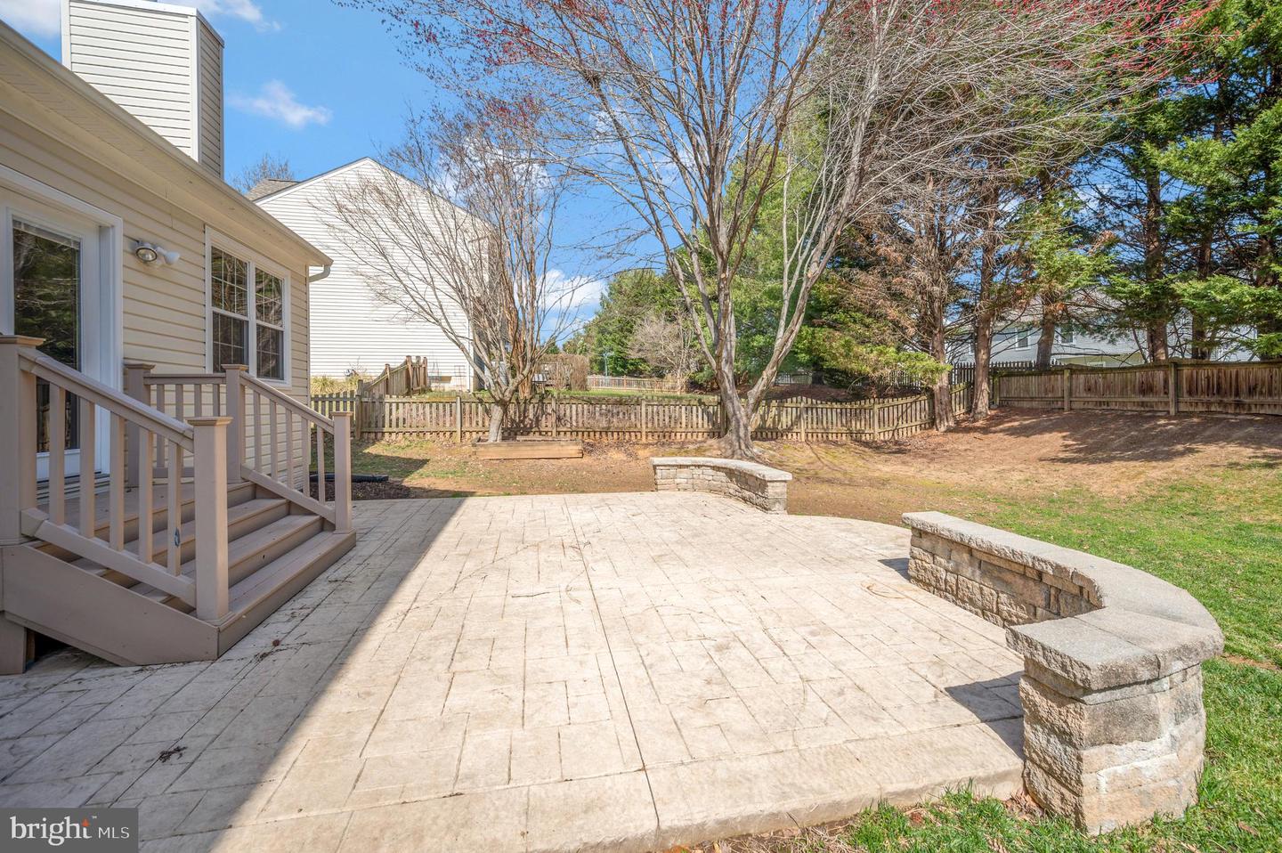 39 Westhampton COURT