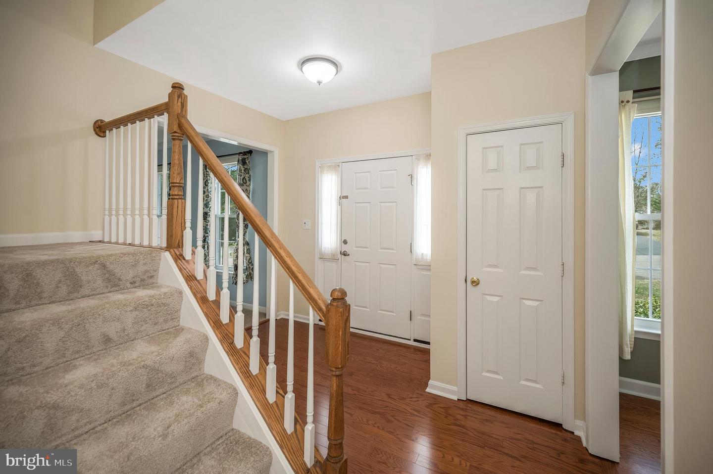 39 Westhampton COURT