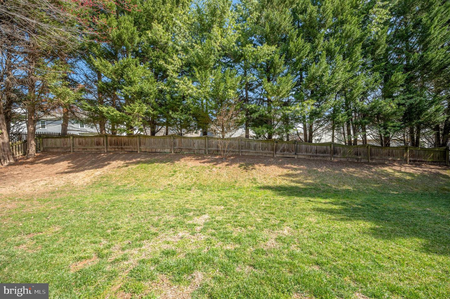 39 Westhampton COURT