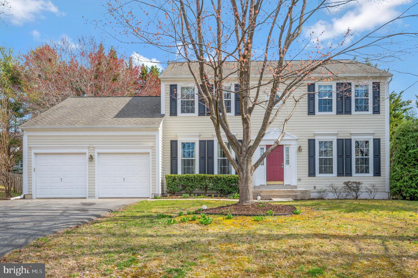 39 Westhampton COURT