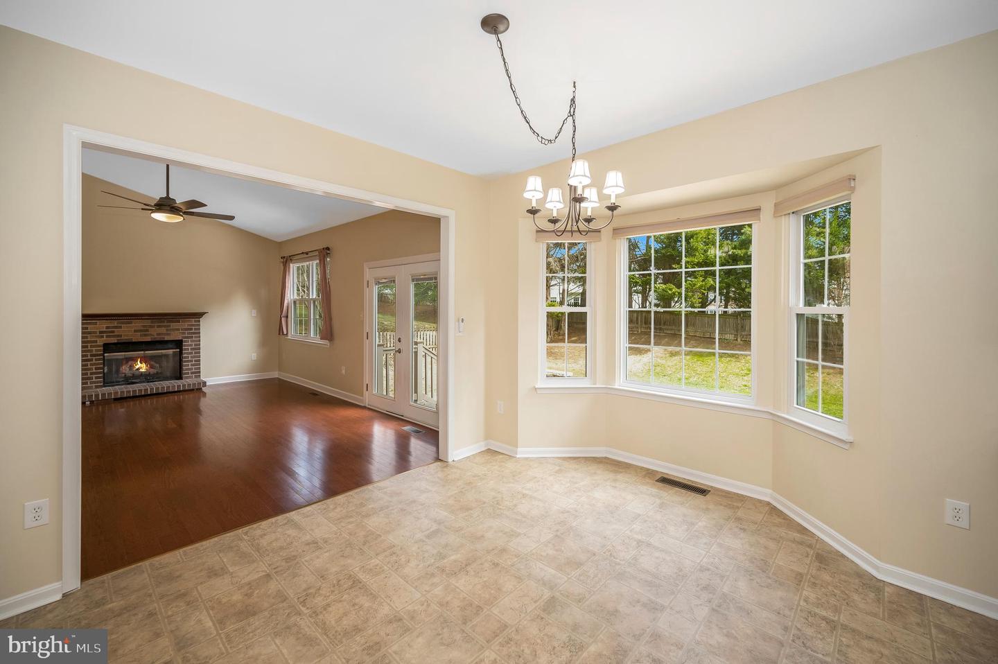 39 Westhampton COURT