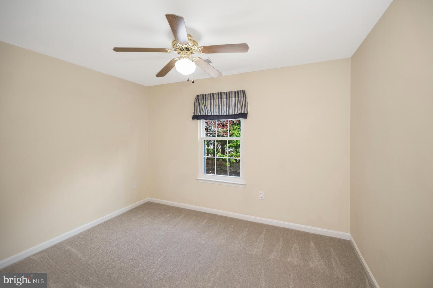 39 Westhampton COURT