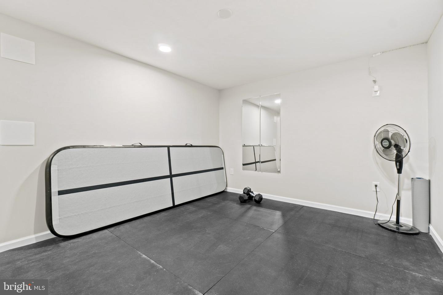 89 Spring Lake DRIVE