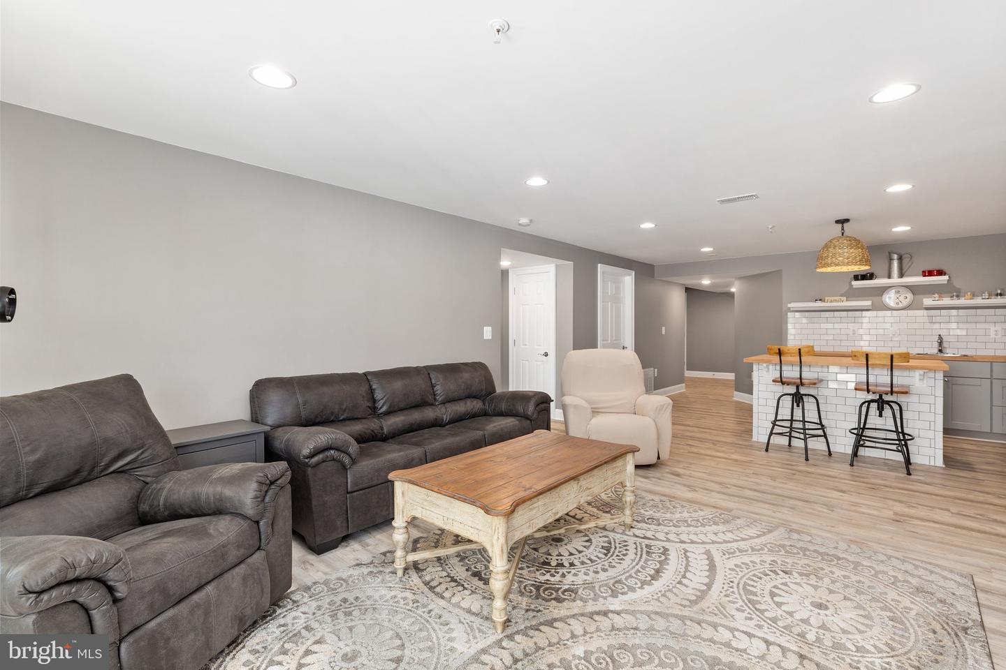 140 Castle Hill DRIVE