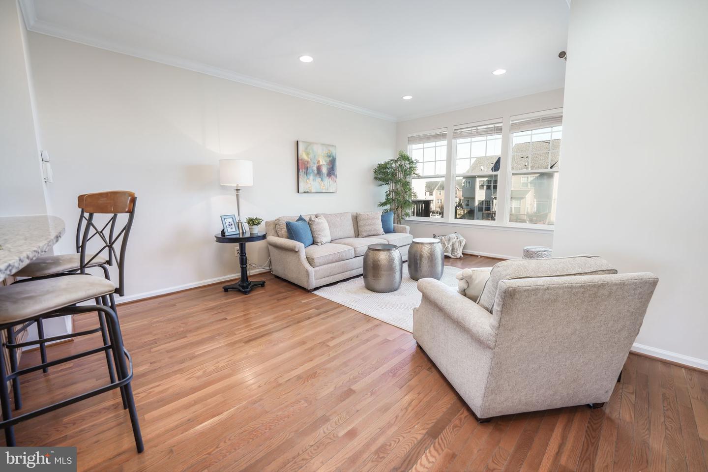 218 Woodstream BOULEVARD