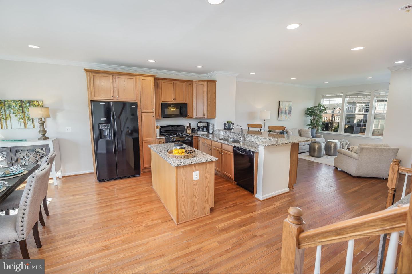 218 Woodstream BOULEVARD