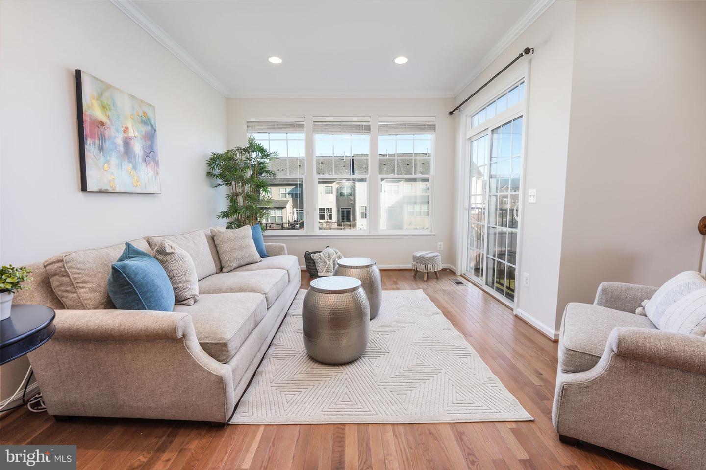 218 Woodstream BOULEVARD