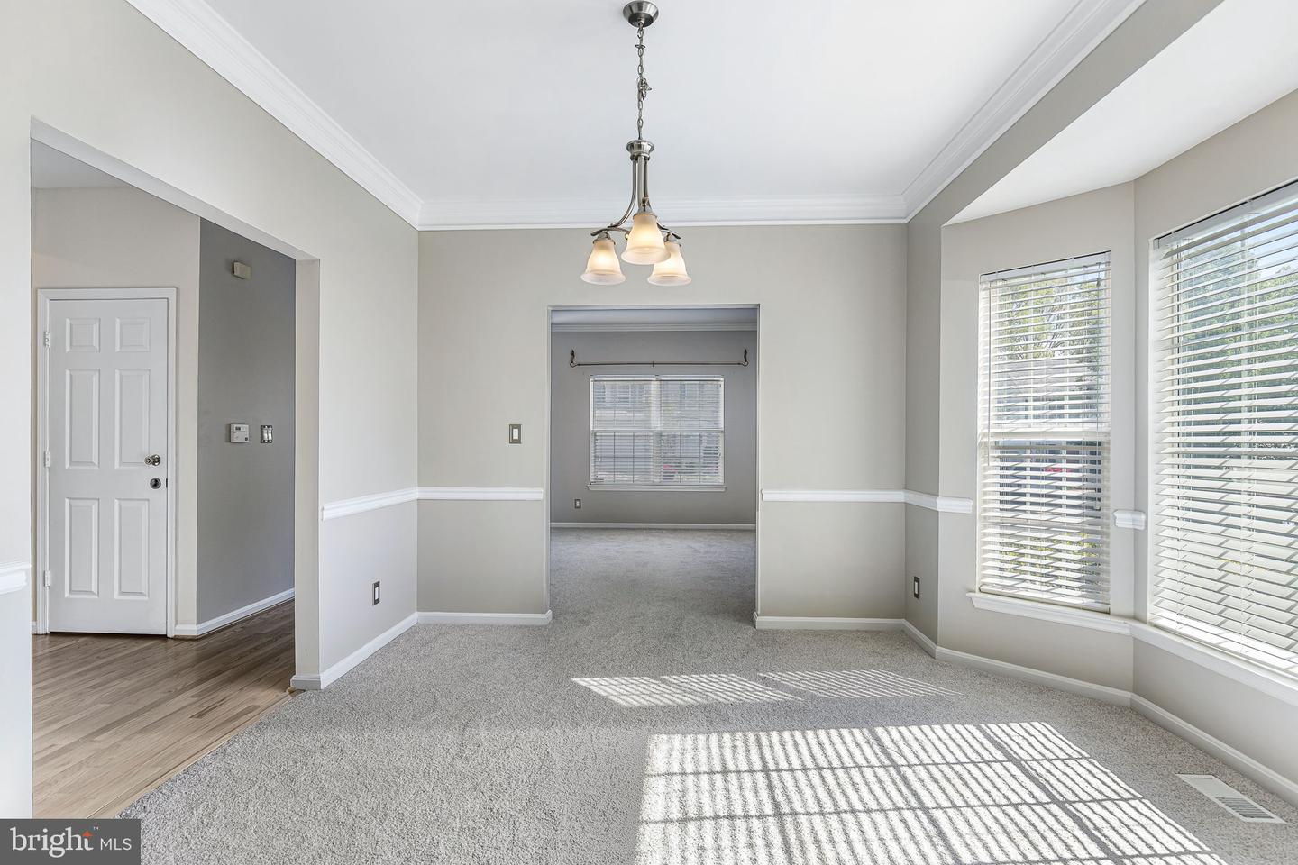 16 Sarrington COURT