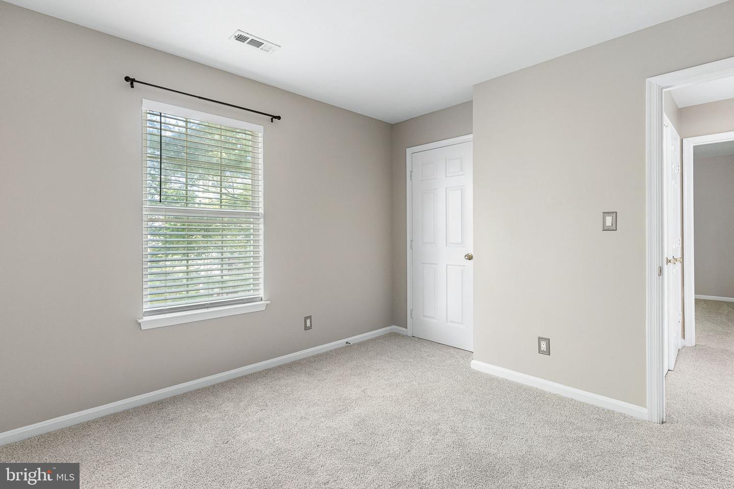 16 Sarrington COURT