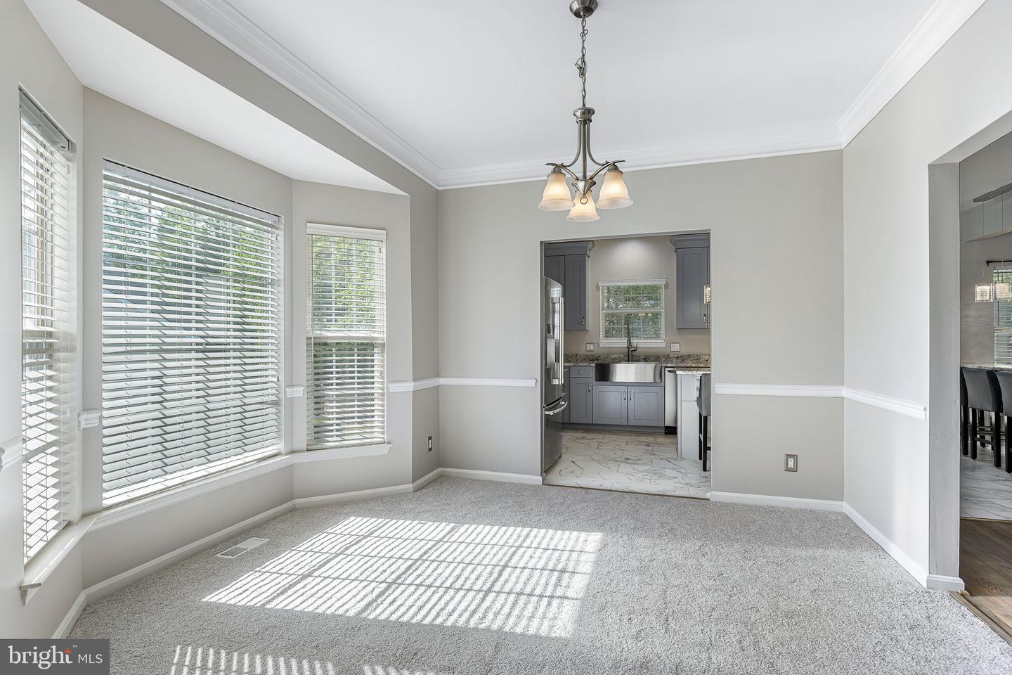 16 Sarrington COURT