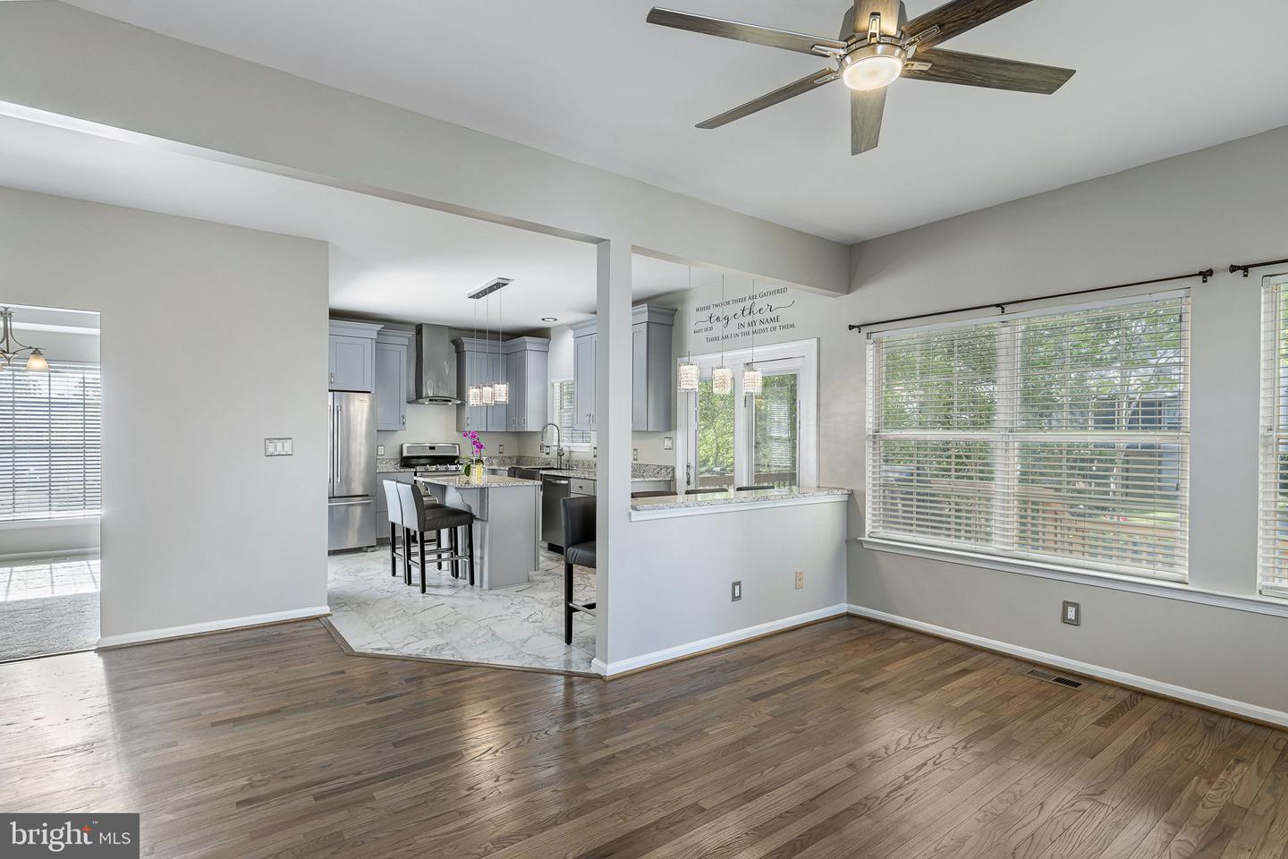 16 Sarrington COURT