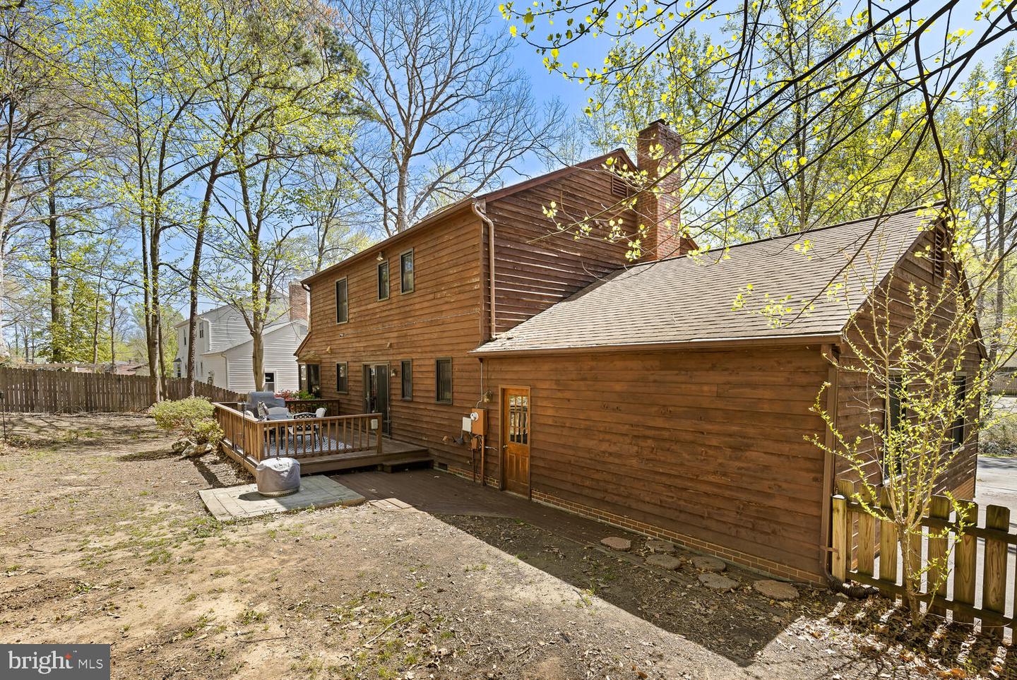 1136 Columbus DRIVE
