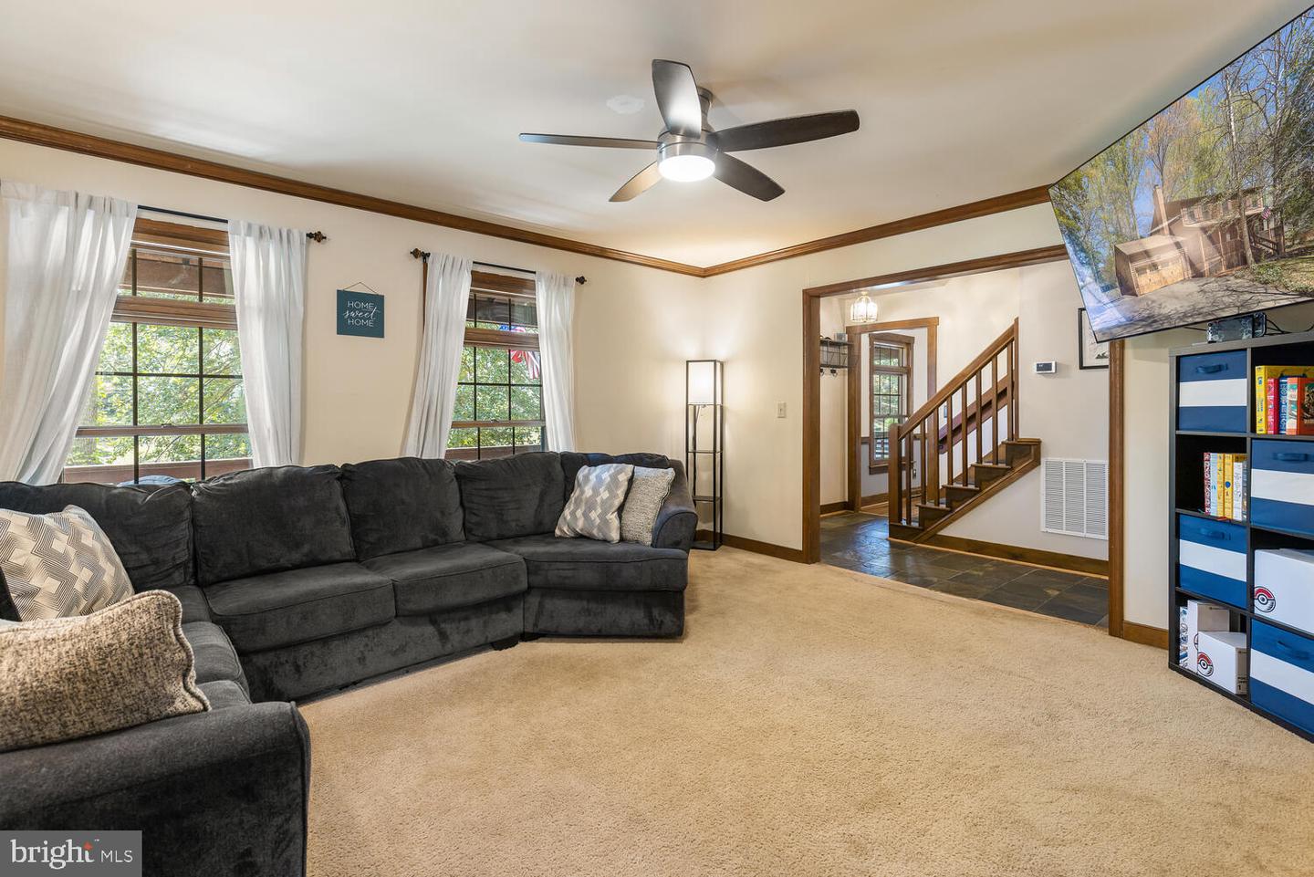 1136 Columbus DRIVE
