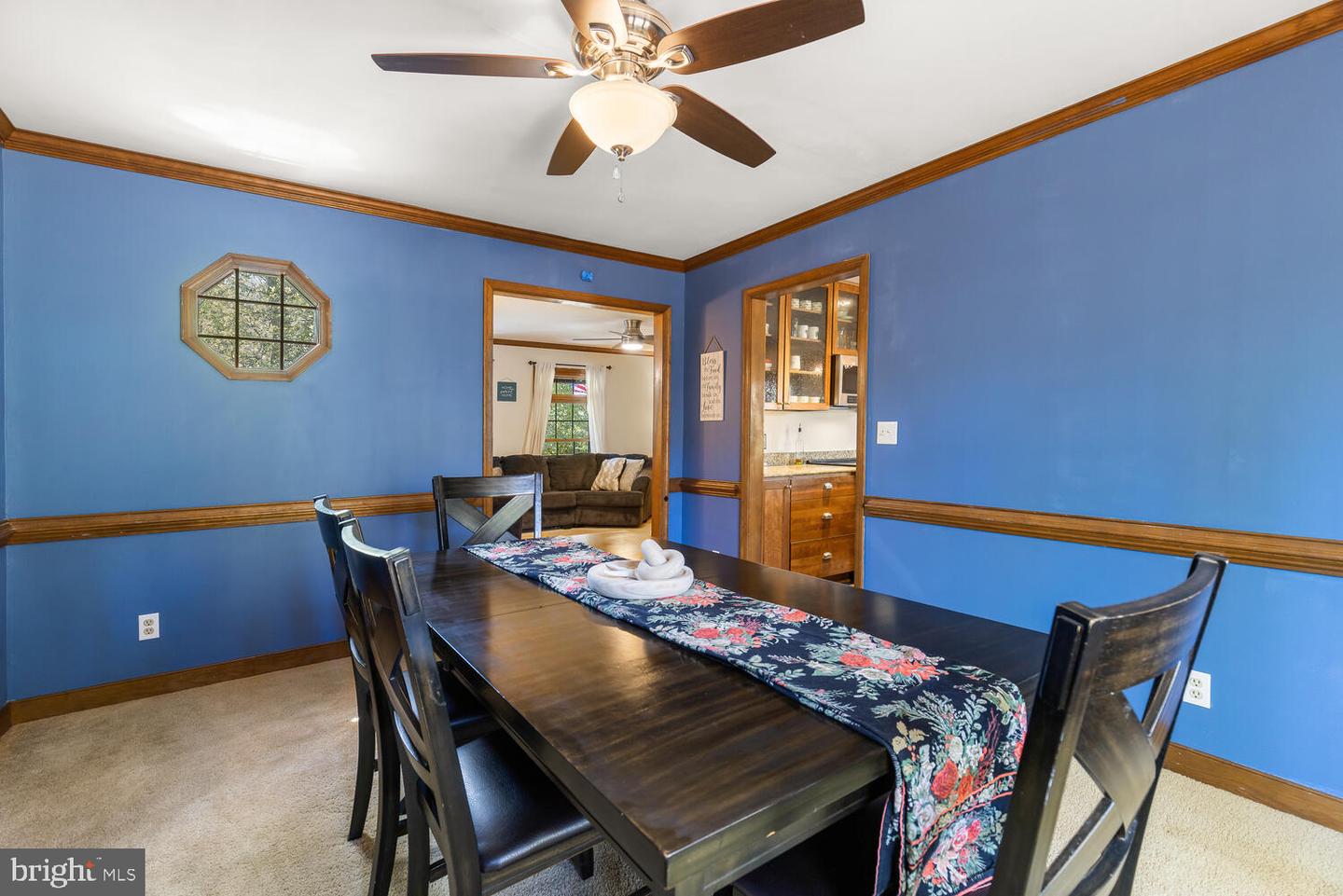1136 Columbus DRIVE
