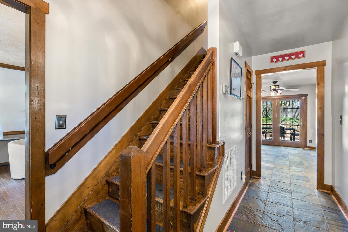 1136 Columbus DRIVE