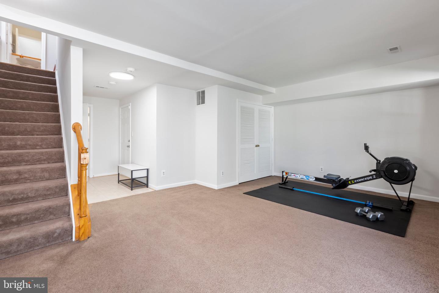 400 Club House ROAD