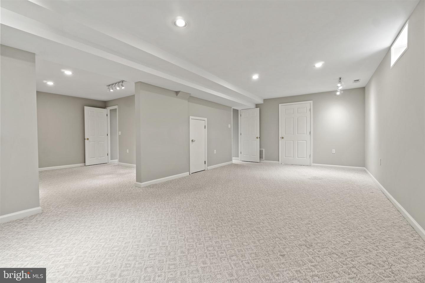 20 Evanshire DRIVE