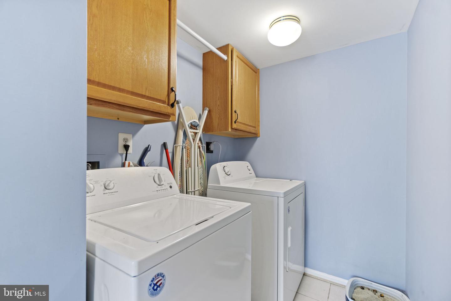 32 Willow Glen COURT