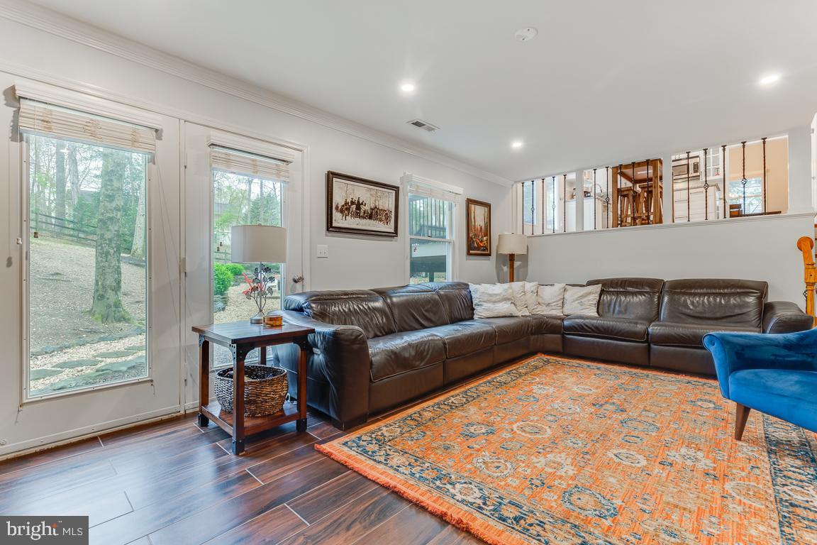 1007 John Paul Jones DRIVE