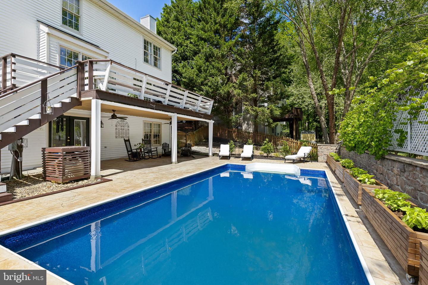 18 Wendover COURT