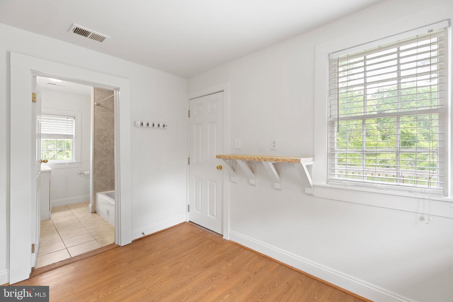1360 Warrenton ROAD